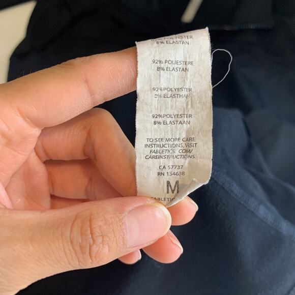 Fabletics Jacket Womens M Black Jojo Performance Full Zip Vented Fleece Lined - Picture 14 of 16